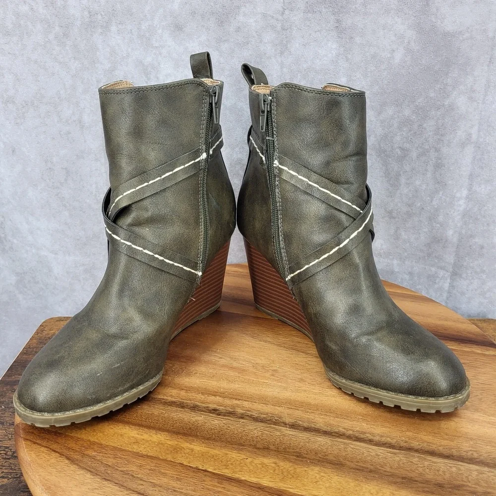 Diba Wedge Boots Womens Alberta‎ 8 M Brown Faux Leather Side Zip Booties Pull On